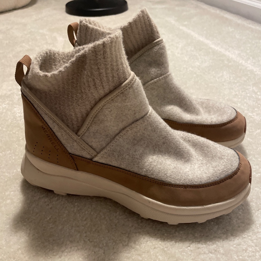 Merrel boots - Picture 2 of 4